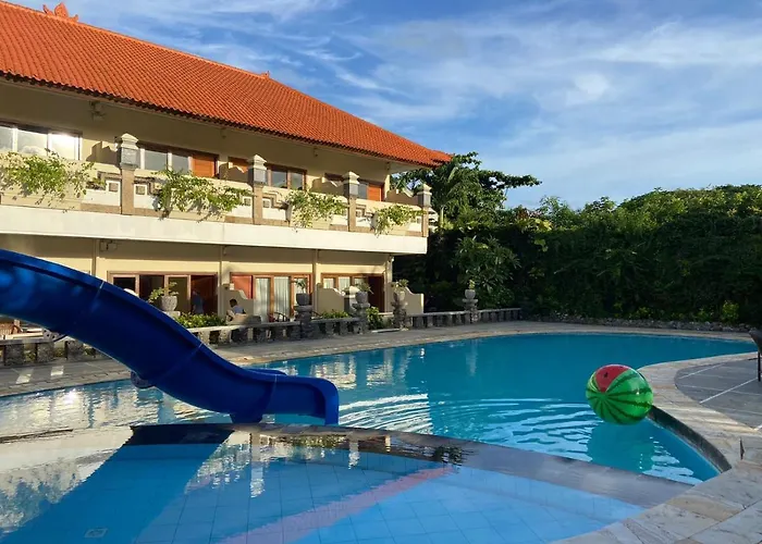 Marine Bay 4* サヌール